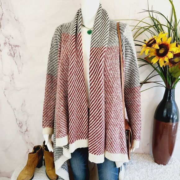 Cotton On warm and cozy kimono style cardigan sweater - Picture 1 of 7